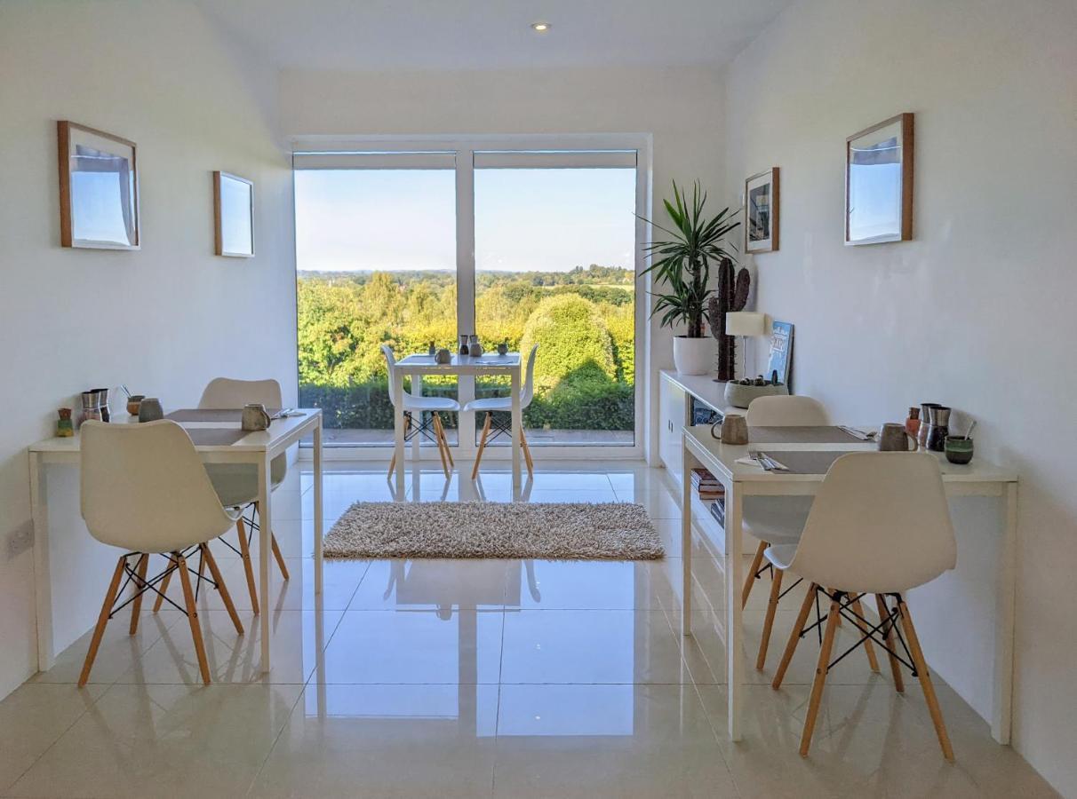 هاوكورست Meadow Cottage Bed & Breakfast المظهر الخارجي الصورة