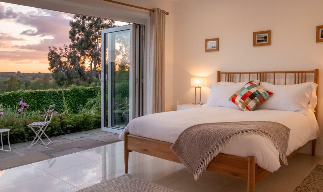 هاوكورست Meadow Cottage Bed & Breakfast المظهر الخارجي الصورة